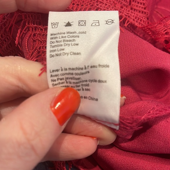 NWT Foxiedox Gloria lace mini dress in raspberry red - Picture 10 of 10